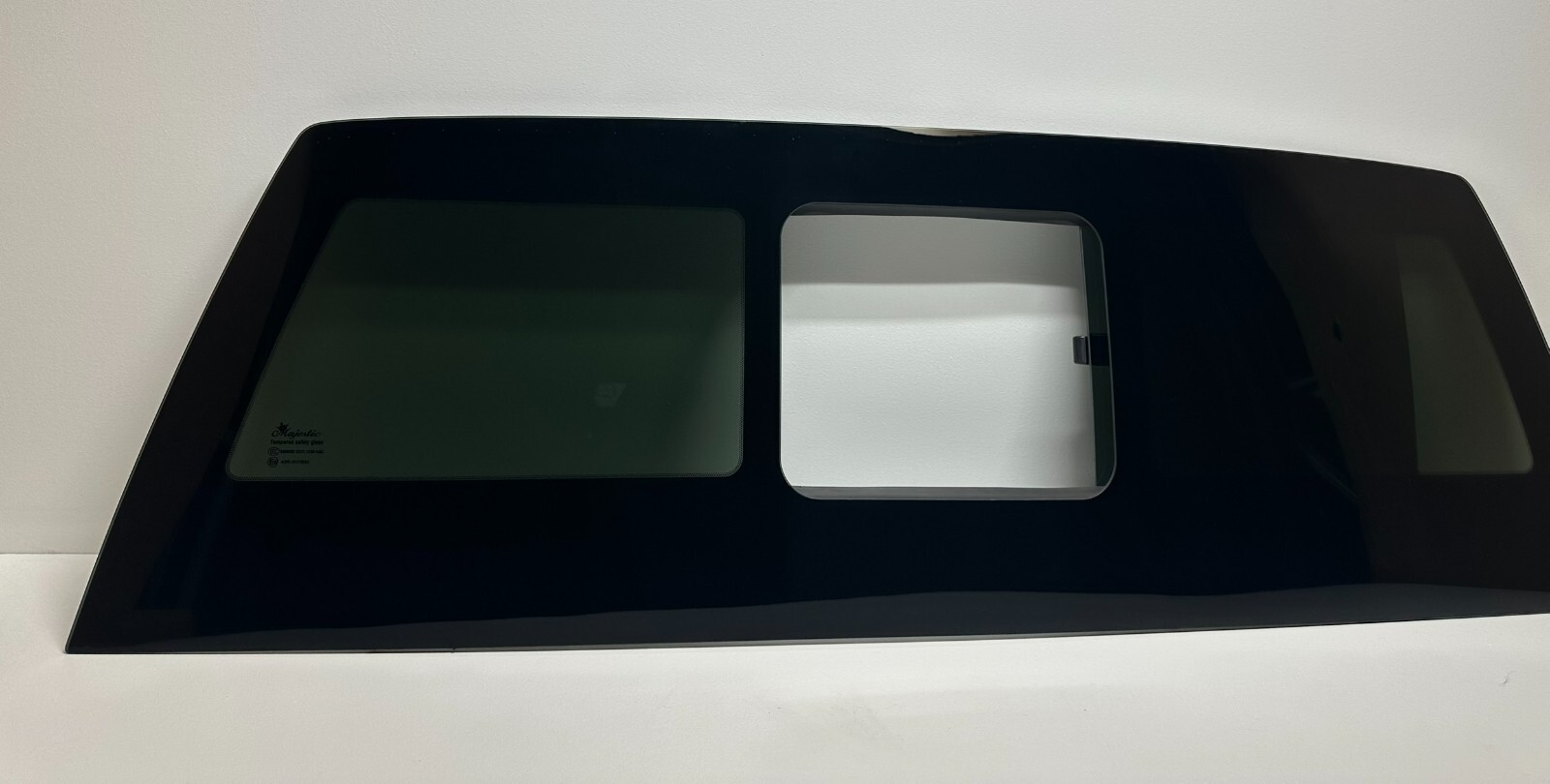 Fits 2017-2026 Ford F250 F350 F450 F550 Rear Glass Manual Sliding Window NonHeat Fits 2017-2026 Ford F250 F350 F450 F550 Rear Glass Manual Sliding Window NonHeat
