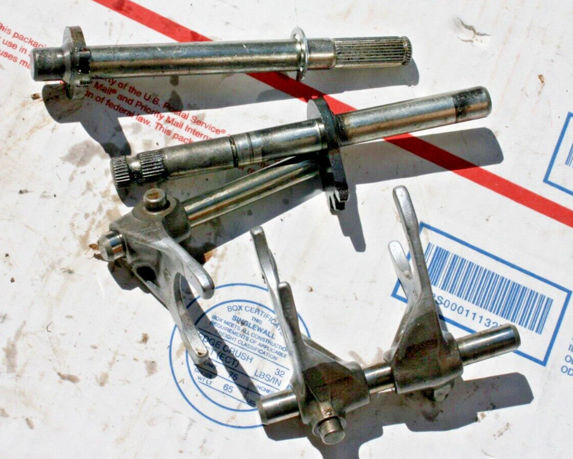 1986-2000 YAMAHA XT350 OEM TRANSMISSION SHIFTING FORKS W/RODS # VIN 5Y1-001986 1986-2000 YAMAHA XT350 OEM TRANSMISSION SHIFTING FORKS W/RODS # VIN 5Y1-001986