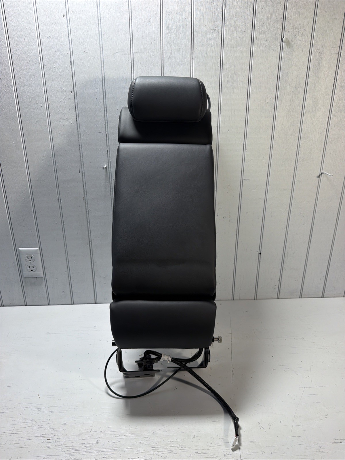 17-25 MAZDA CX-5 REAR MIDDLE CENTER UPPER BACK SEAT CUSHION COVER, OEM 17-25 MAZDA CX-5 REAR MIDDLE CENTER UPPER BACK SEAT CUSHION COVER, OEM