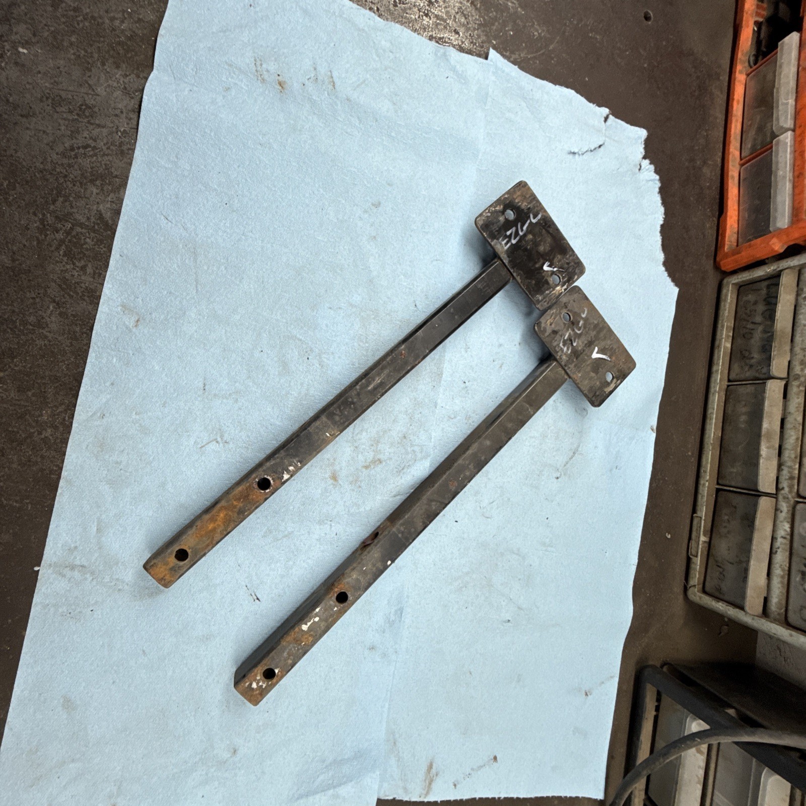 VINTAGE 1980’s 1990’s? EZGO MARATHON Seat Post VINTAGE 1980’s 1990’s? EZGO MARATHON Seat Post