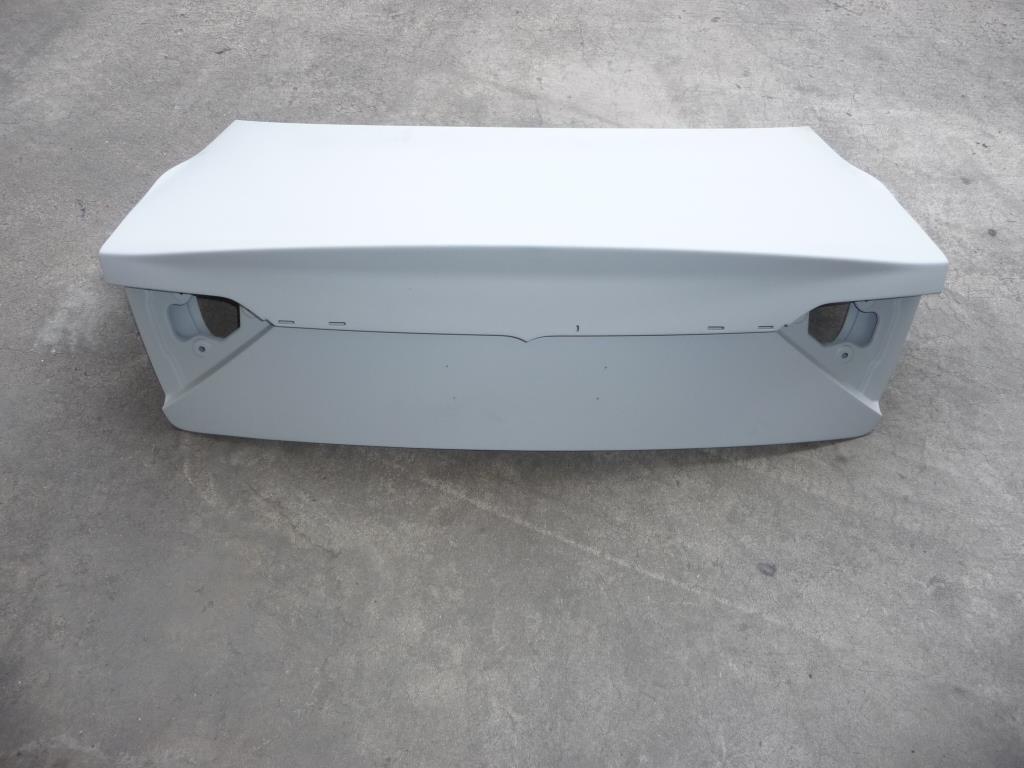 2009-2016 Maserati Granturismo Rear Trunk Lid Bonnet Cover 80562800 OEM Recon