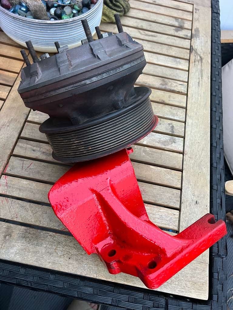 2019 cummins X15 , fan clutch 98A9659 2019 cummins X15 , fan clutch 98A9659