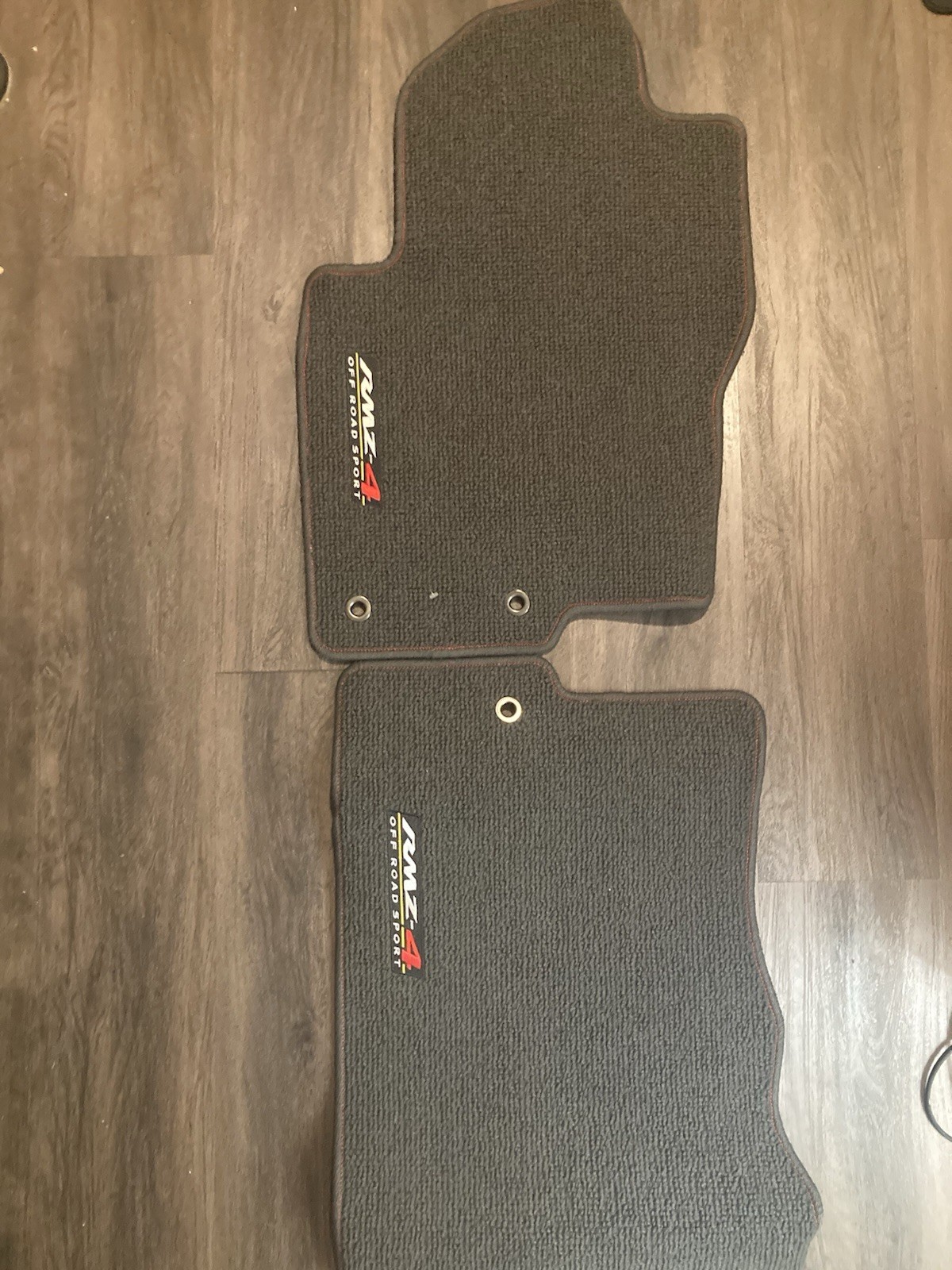 Custom Fit Carpet Floor Mats For Suzuki Equator Nissan Frontier Custom Fit Carpet Floor Mats For Suzuki Equator Nissan Frontier