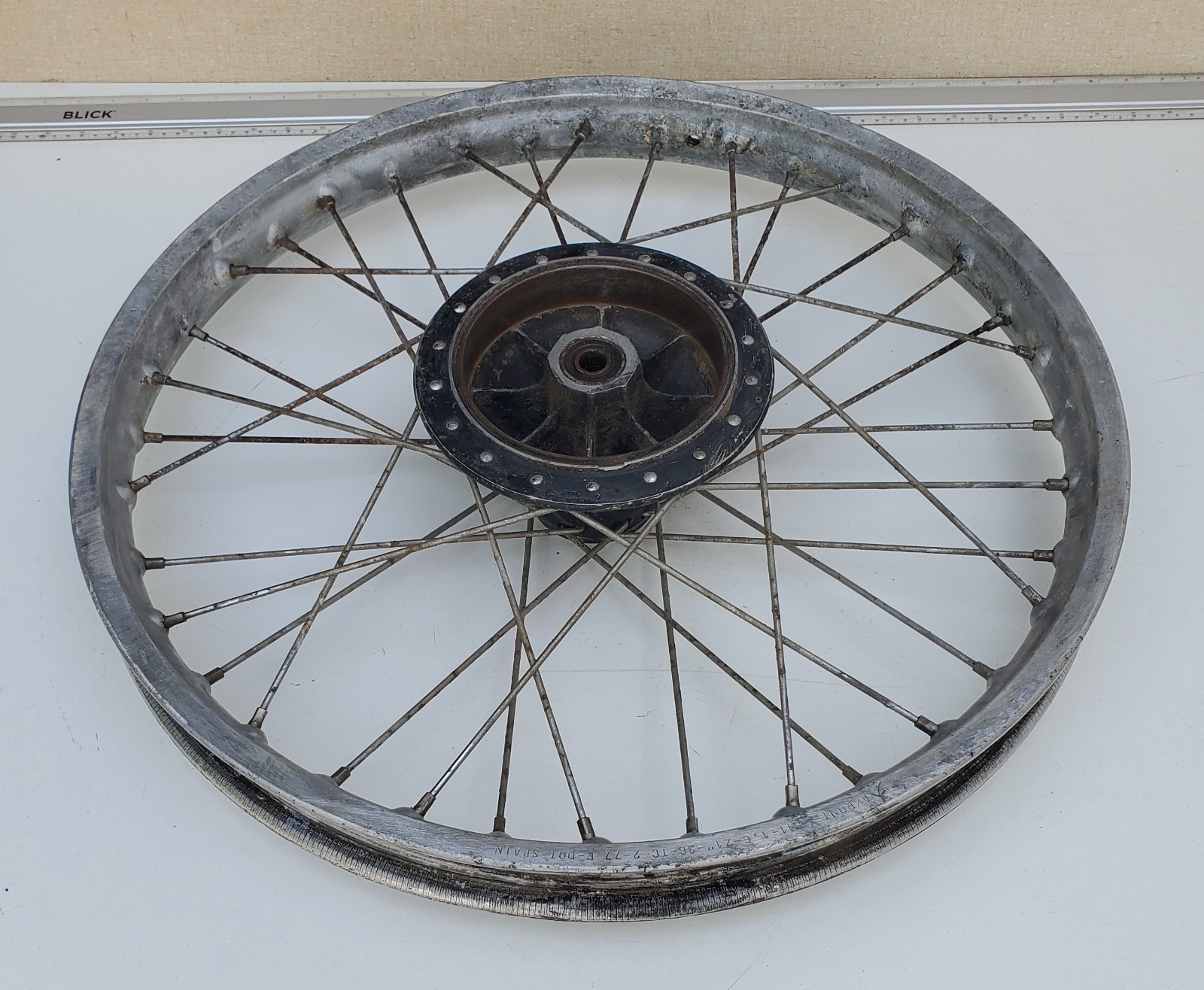 MAICO FRONT WHEEL AKRONT WM1-1.60x21 250 400 440 450 490 MAICO FRONT WHEEL AKRONT WM1-1.60x21 250 400 440 450 490