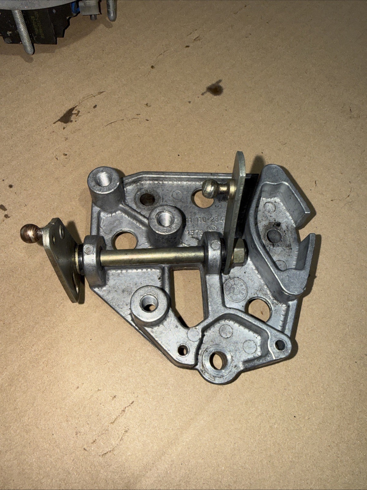 911 SC THROTTLE CONSOLE BASE UNIT 1978-83 Excellent cond genuine OEM Porsche 911 SC THROTTLE CONSOLE BASE UNIT 1978-83 Excellent cond genuine OEM Porsche