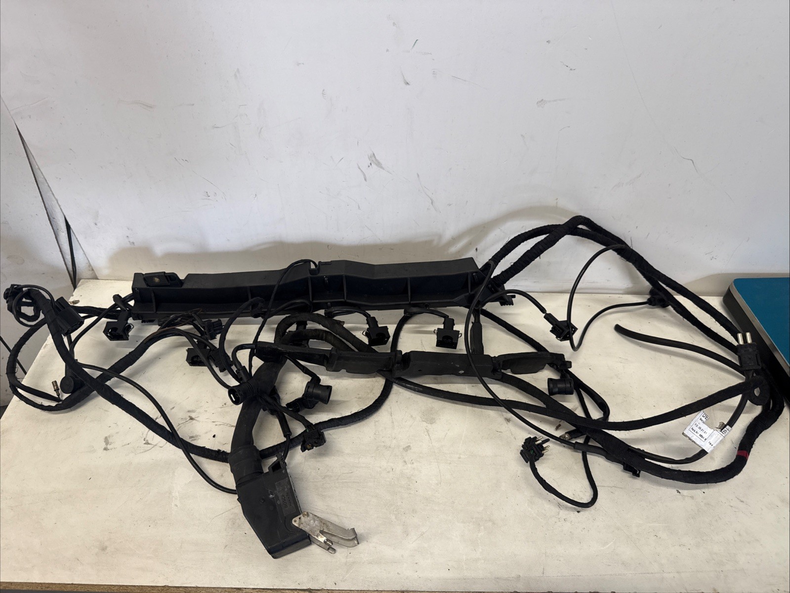 1994 Mercedes E320 Upper Engine Wiring Harness  UPDATED 2001