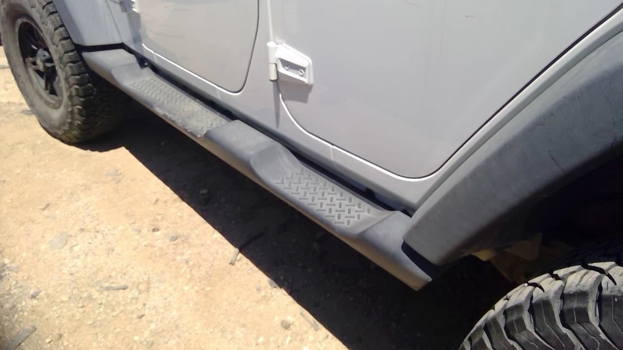 (LOCAL PICKUP ONLY) Fuel Tank VIN W 6th Digit Jk Body 4 Door 22.5 Gallon Fits 07