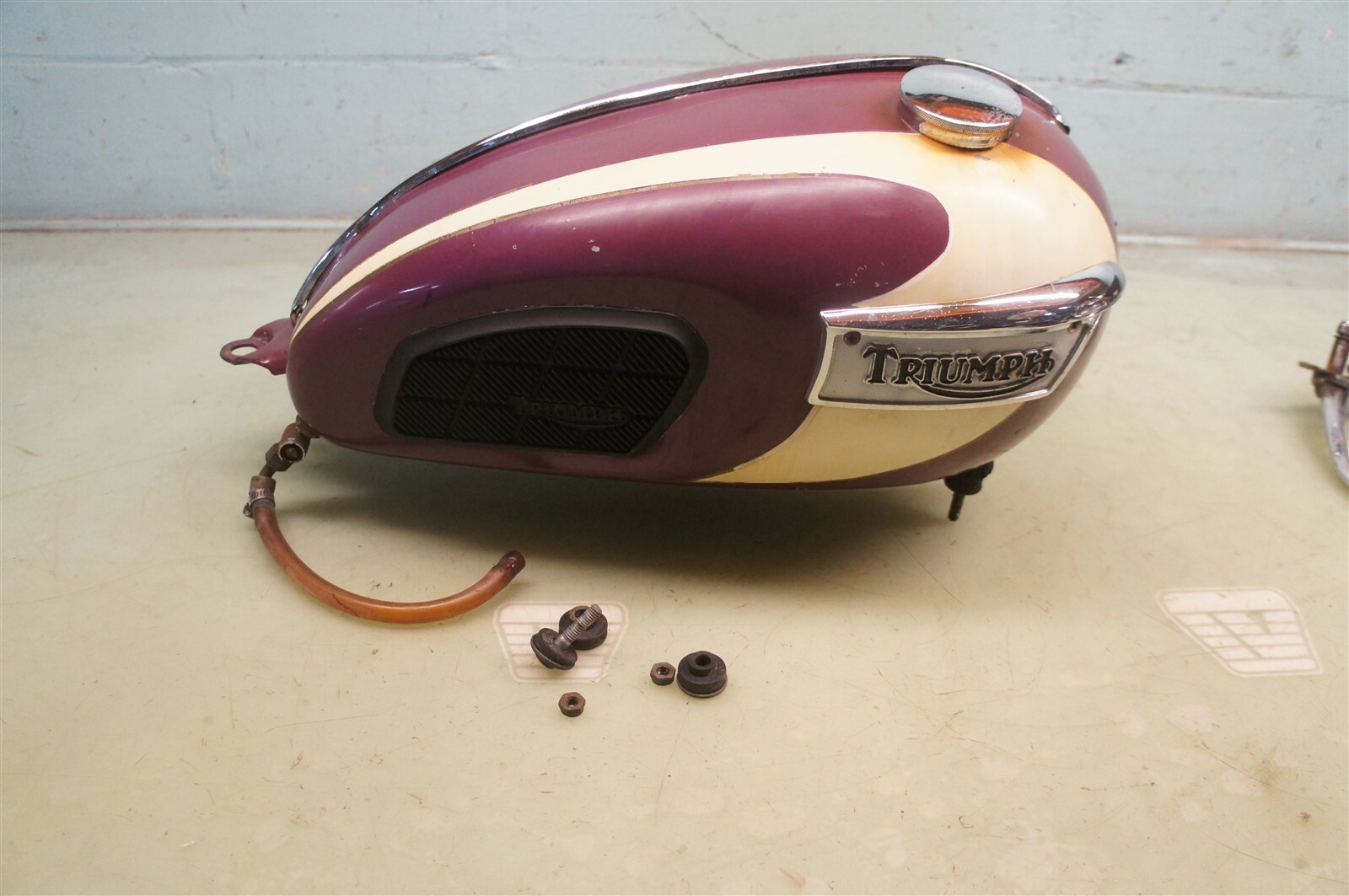 1972 Triumph Trident T150T T150 T 150 E 750 750cc Triple *1989 Fuel Gas Tank