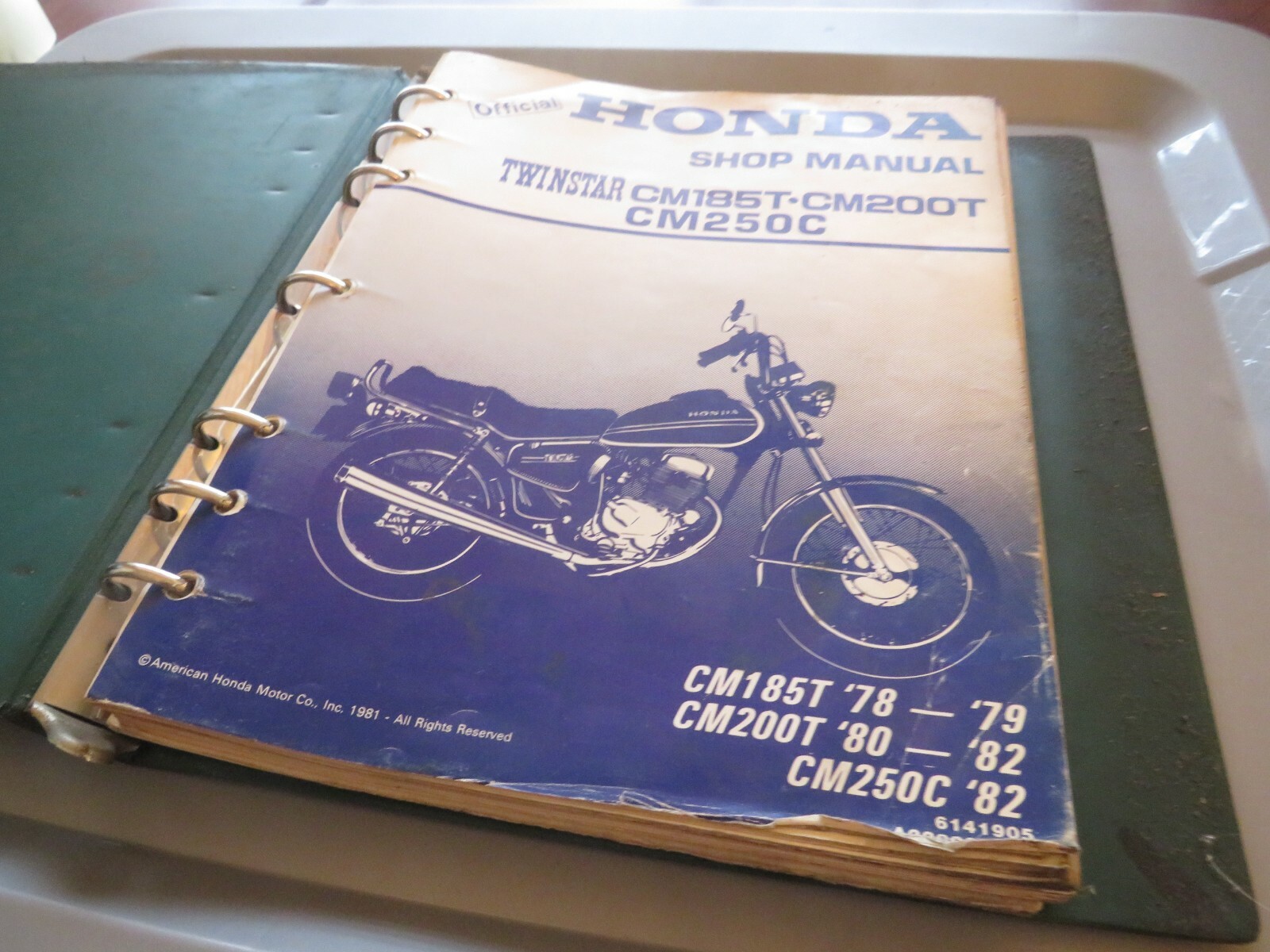 NOS Honda CM185T CM200T CM250C TwinStar Owners Service Shop Manual 6141905