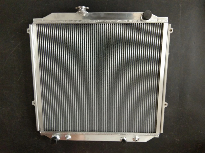3 Row Aluminum Radiator For 1996-2002 Toyota 4Runner 2.7L L4 3.4L V6 AT/MT