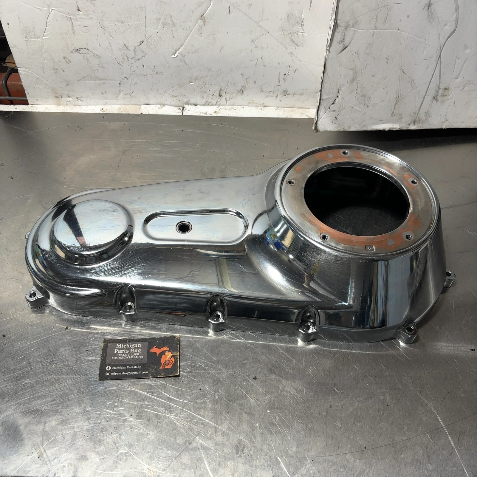 07-10 Harley Dyna OEM Chrome Mid Control Outer Primary Cover Housing