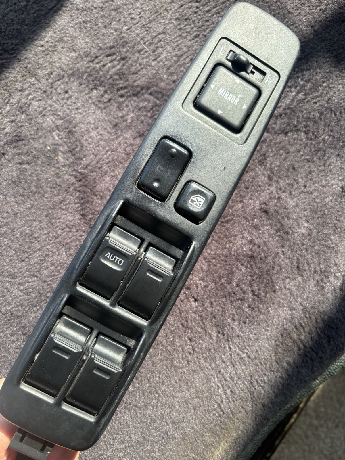 96-02 Toyota 4Runner Driver Left Master Power Window Switch OEM 1996-2002 Black 96-02 Toyota 4Runner Driver Left Master Power Window Switch OEM 1996-2002 Black