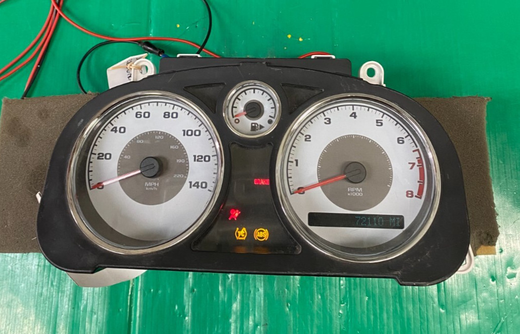 2005-2007 Chevy Cobalt Speedometer Instrument Cluster 72k Miles 15792677