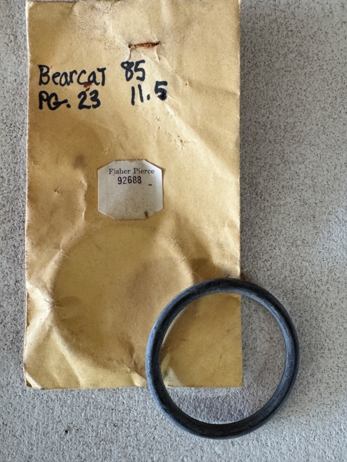 Fisher-Pierce Bearcat 85 Outboard NOS Exhaust O-ring 92688 Fisher-Pierce Bearcat 85 Outboard NOS Exhaust O-ring 92688