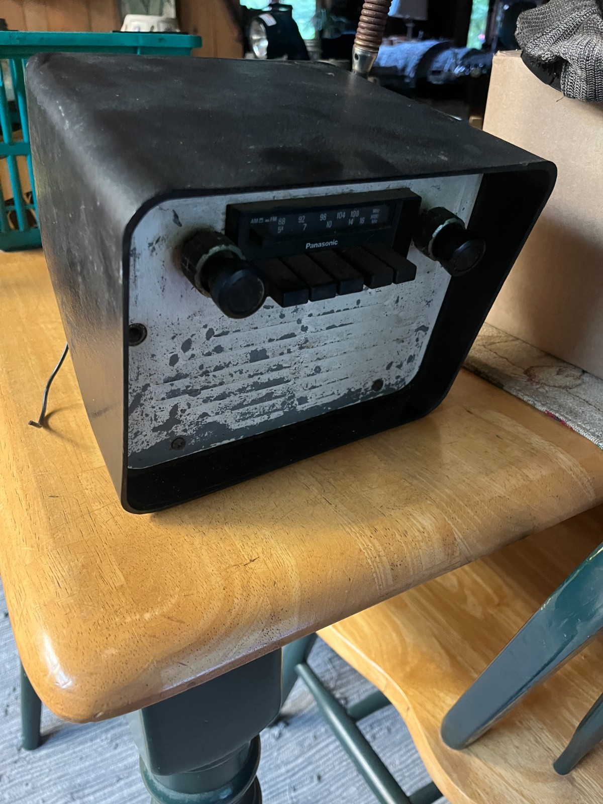 Vintage Panasonic Heavy Equipment AM/FM Radio with Antenna and Headset Jack Cord Vintage Panasonic Heavy Equipment AM/FM Radio with Antenna and Headset Jack Cord