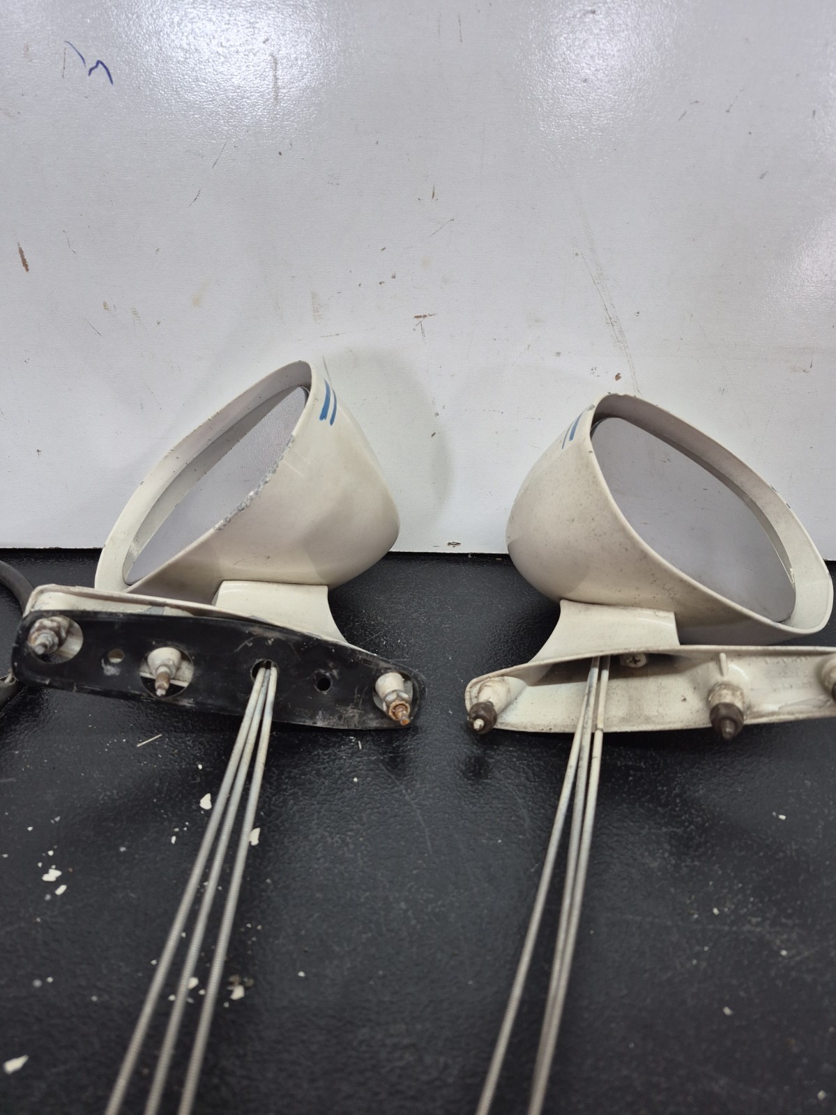 1975 - 1979 CHRYSLER CORDOBA DODGE MAGNUM SPORT MIRRORS L+R #3861371 +#3861327