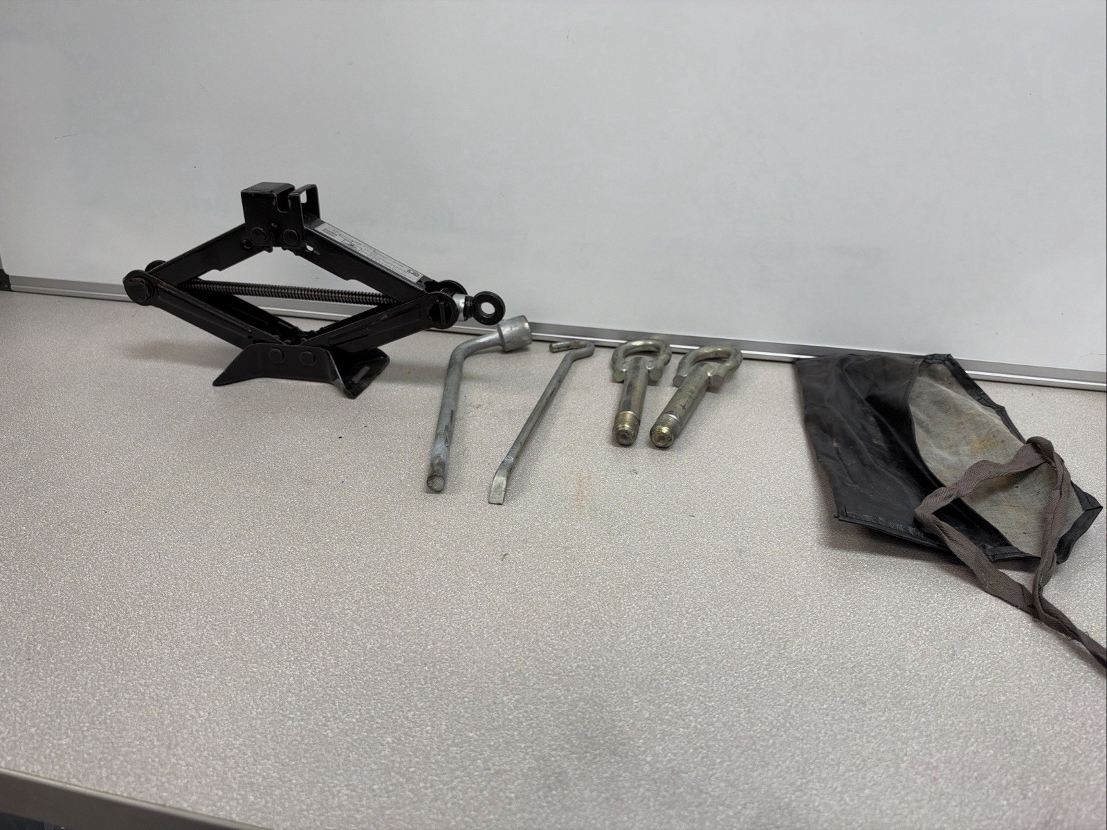 2006-2015 MAZDA MX-5 MIATA JACK AND LUG WRENCH SET, OEM 2006-2015 MAZDA MX-5 MIATA JACK AND LUG WRENCH SET, OEM