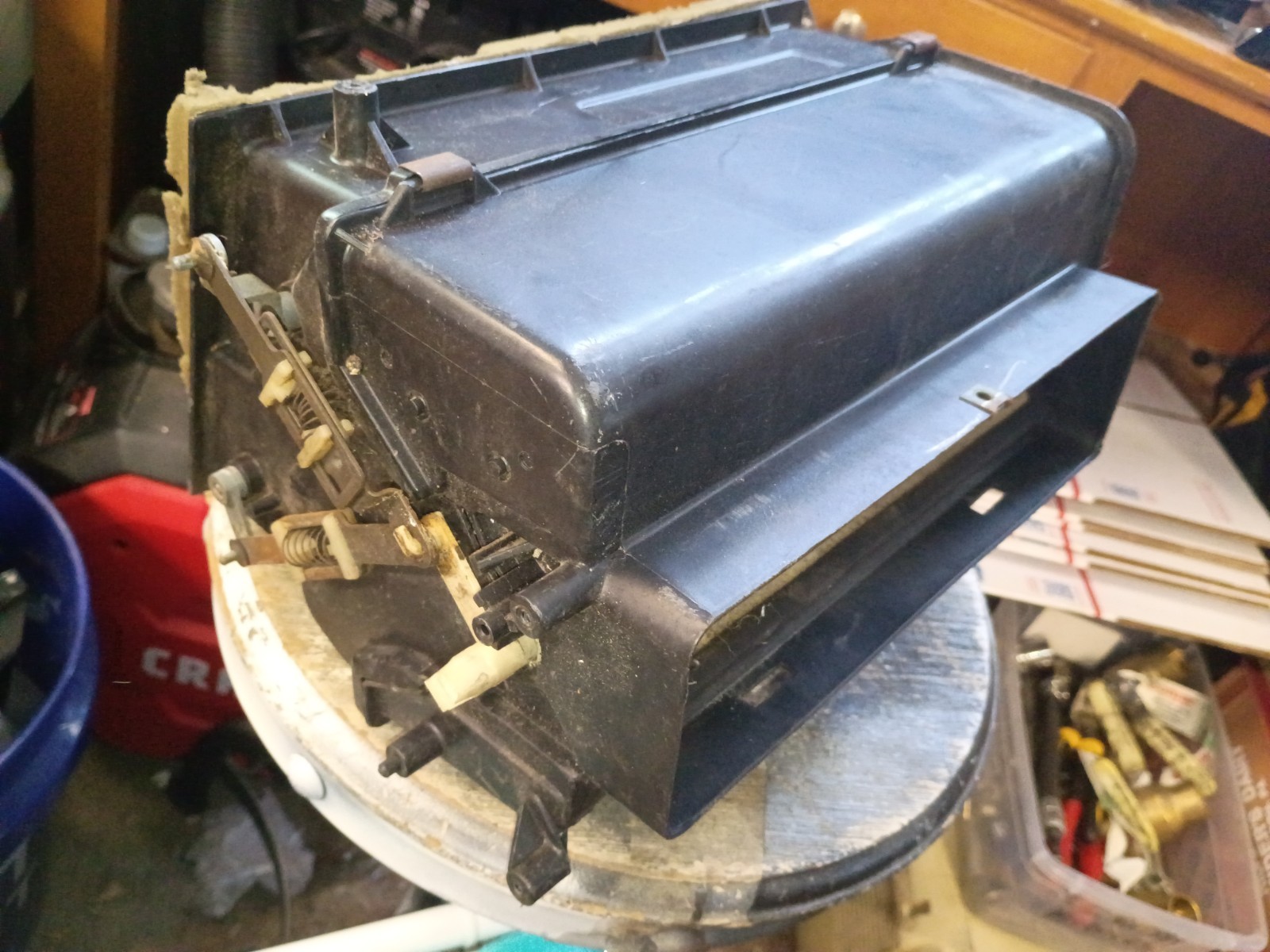 1988- 94 Chevy / GMC Sierra  / Silverado Evaporator / Heater Core Housing / Duct