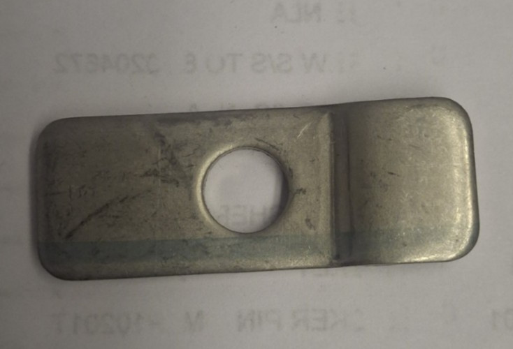 JOHNSON/EVINRUDE AUXILARY MOTOR BRACKET SPACER 330062 JOHNSON/EVINRUDE AUXILARY MOTOR BRACKET SPACER 330062