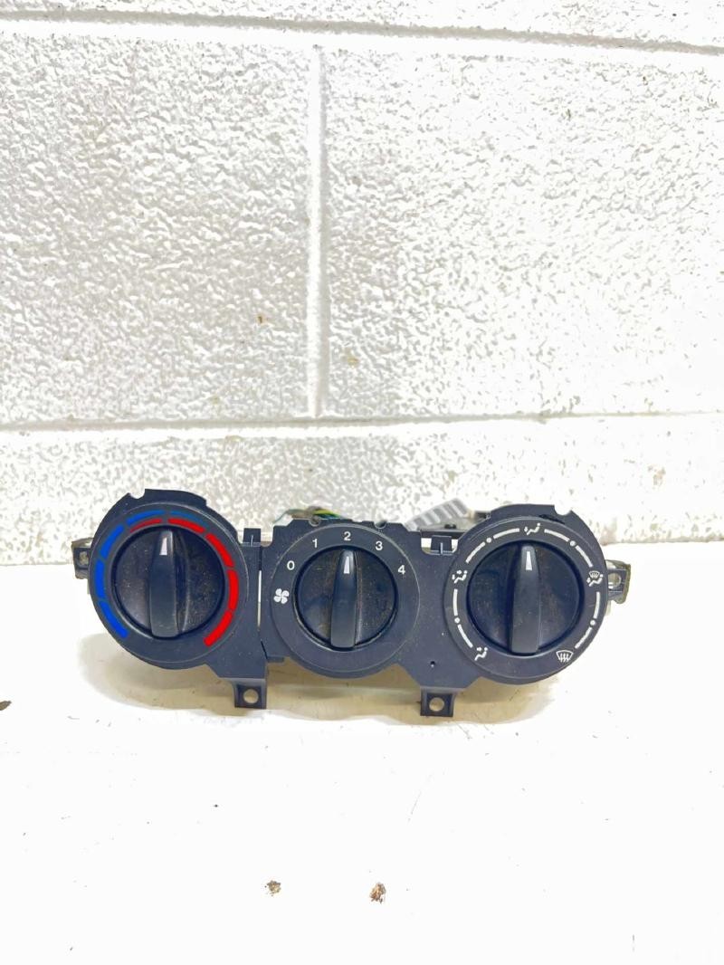 2003-2008 Mazda 6 AC Heater Temperature Climate Control Assembly OEM
