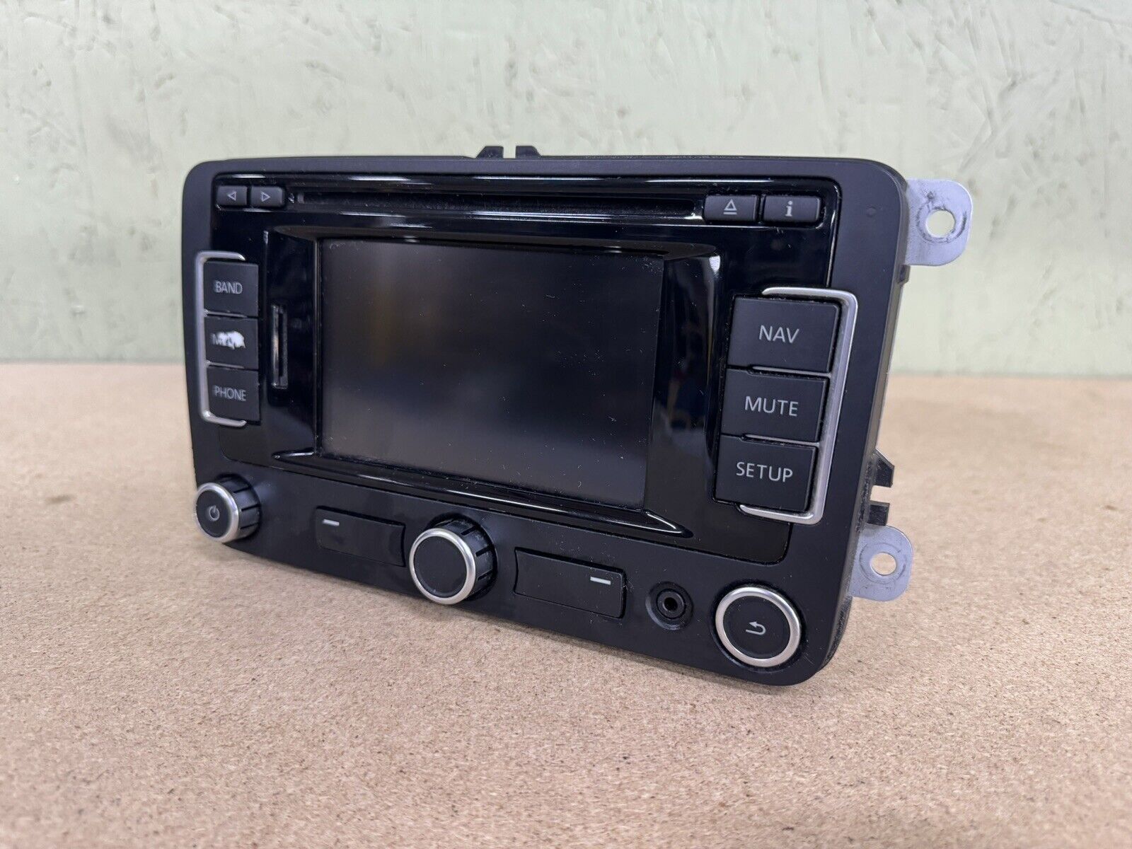 OEM 2011-2017 VW PASSAT CC Touchscreen Radio Stereo Navigation ID : 1K0035274D