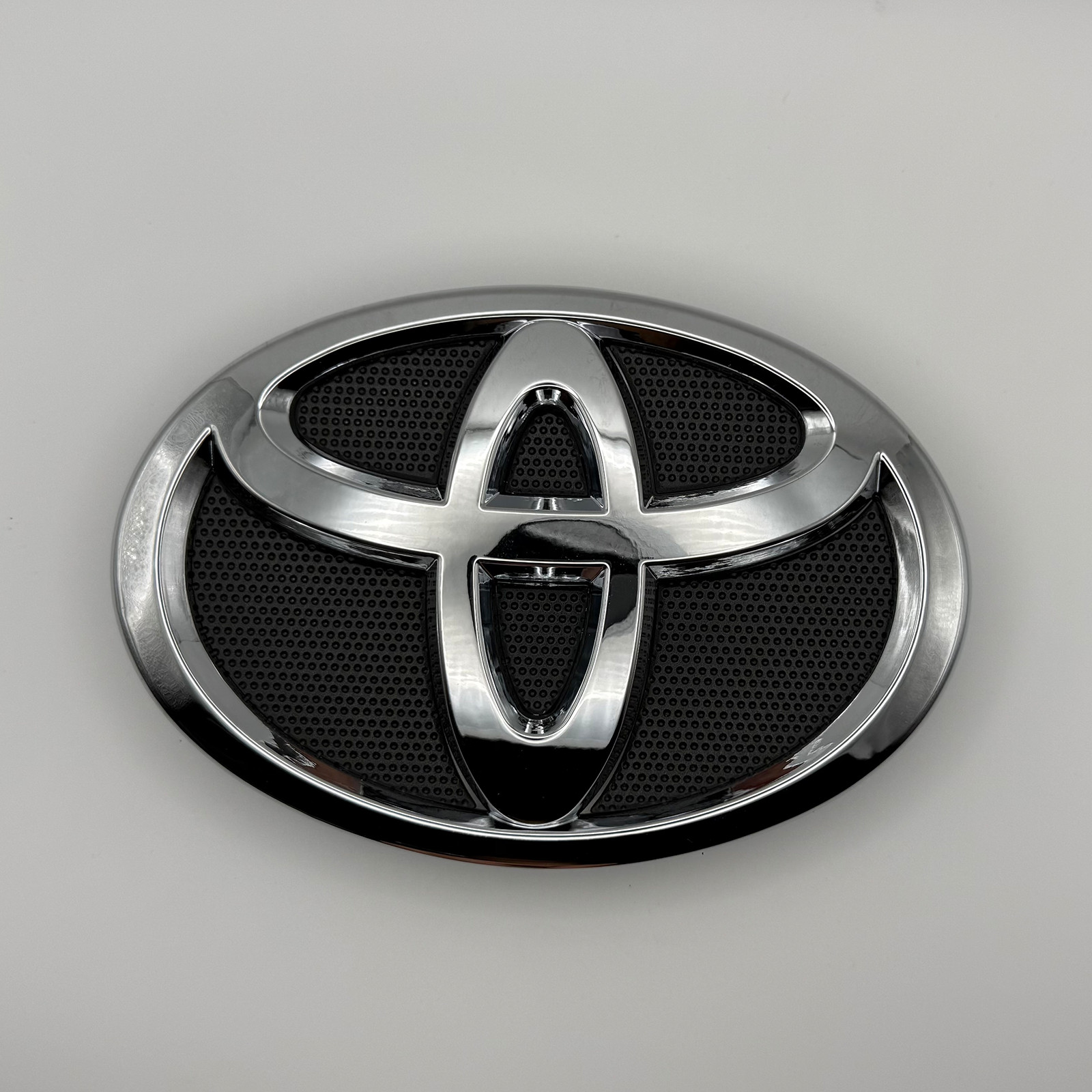 NEW For Toyota 2012–2017 Camry 2013–2015 Avalon Front Grille Emblem 75310-06010