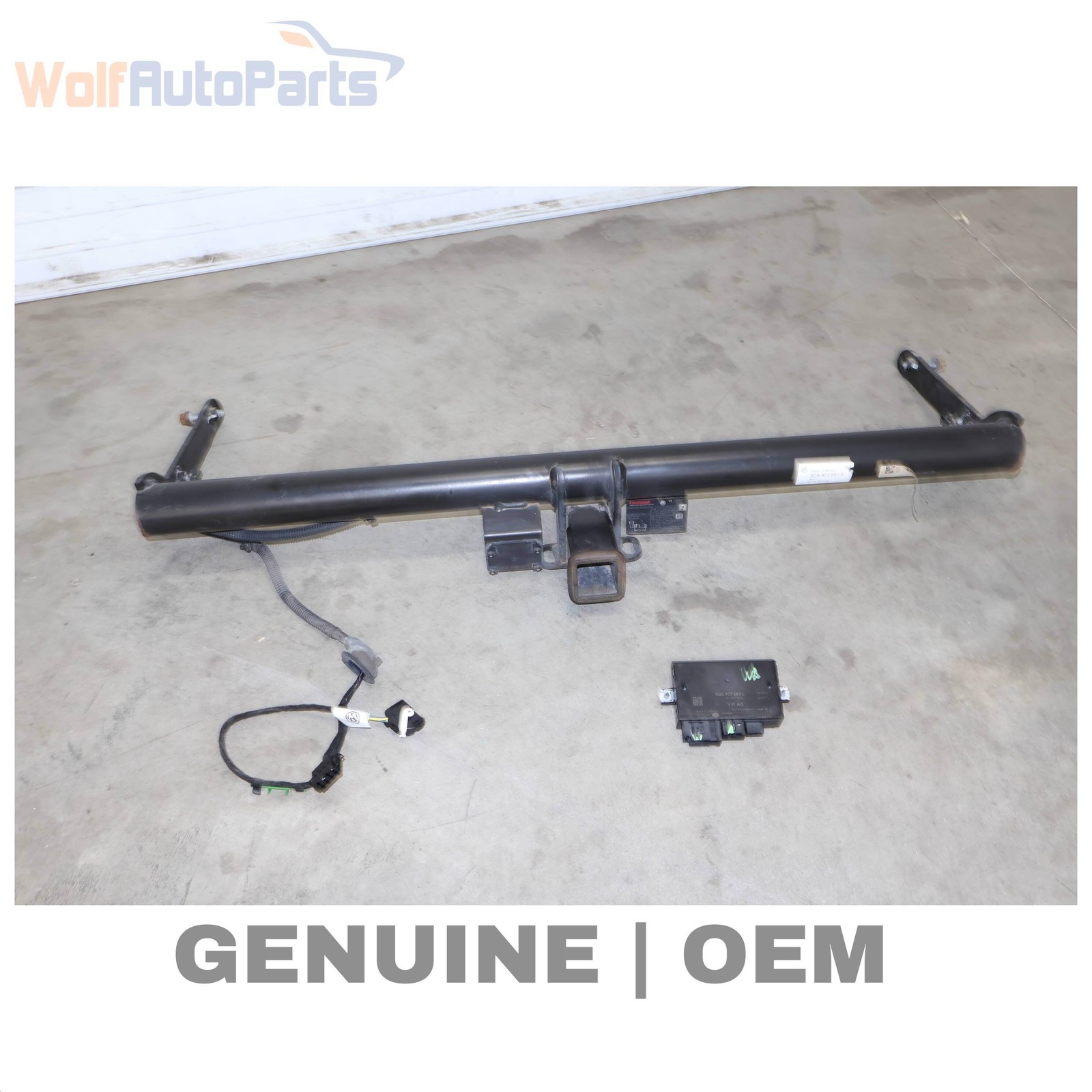 2018-2019 VW ATLAS - Trailer / TOW Hitch W/ Module 3CN803881B