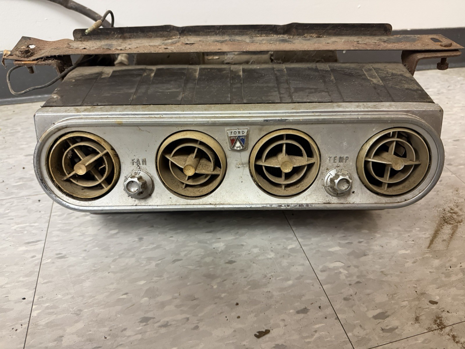 1964-1966 Ford Mustang Falcon Mercury Cougar Factory Under Dash A/C Unit FoMoCo 1964-1966 Ford Mustang Falcon Mercury Cougar Factory Under Dash A/C Unit FoMoCo