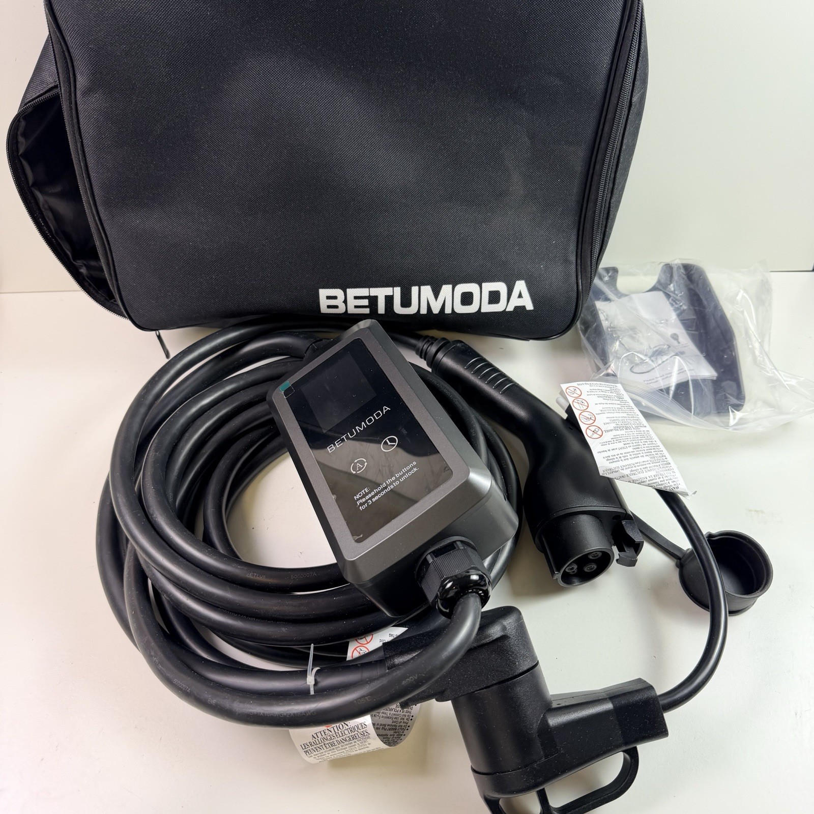 BETUMODA EV Charger Level 1 & 2 Mobile Charger, 16Amps, 110V-240V BU-16A-1 BETUMODA EV Charger Level 1 & 2 Mobile Charger, 16Amps, 110V-240V BU-16A-1
