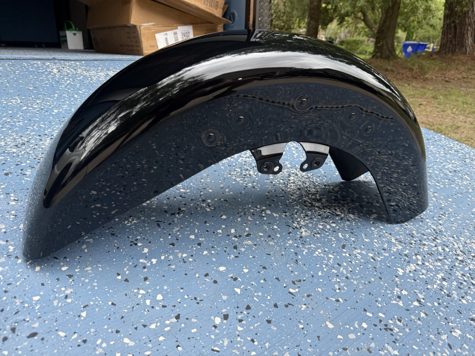 Harley Touring 17-23 OEM Vivid Black Front Fender Harley Touring 17-23 OEM Vivid Black Front Fender