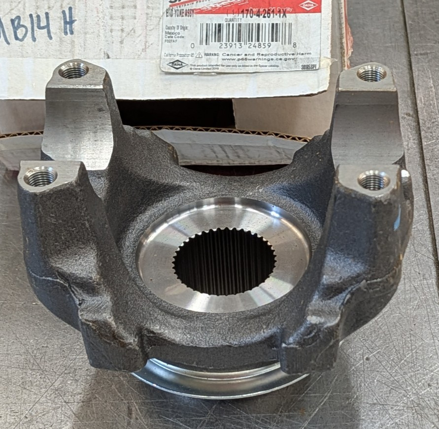 170-4-261-1X Spicer Genuine Differential Yoke SPL170 Series 39 Spline 170-4-261-1X Spicer Genuine Differential Yoke SPL170 Series 39 Spline