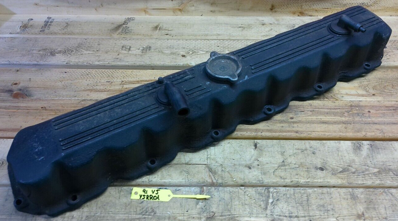 91-95 Jeep Wrangler YJ XJ 4.0L Valve Cover Aluminum OEM 53020540 