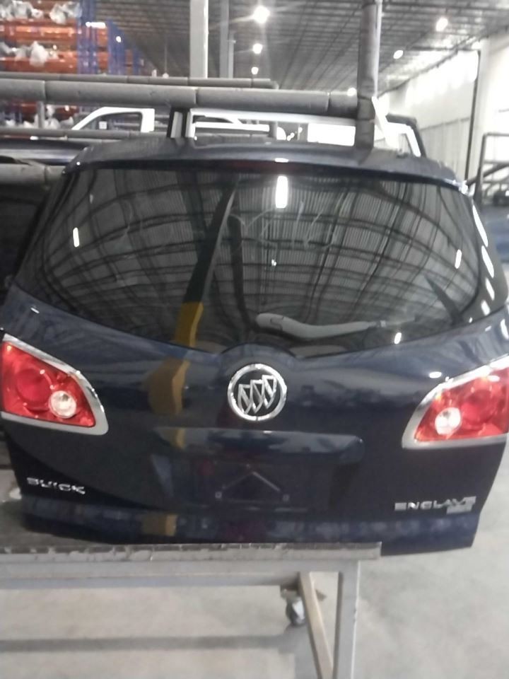 Trunk/Hatch/Tailgate With Rear View Camera Opt UVC Fits 08-12 ENCLAVE 490570 Trunk/Hatch/Tailgate With Rear View Camera Opt UVC Fits 08-12 ENCLAVE 490570