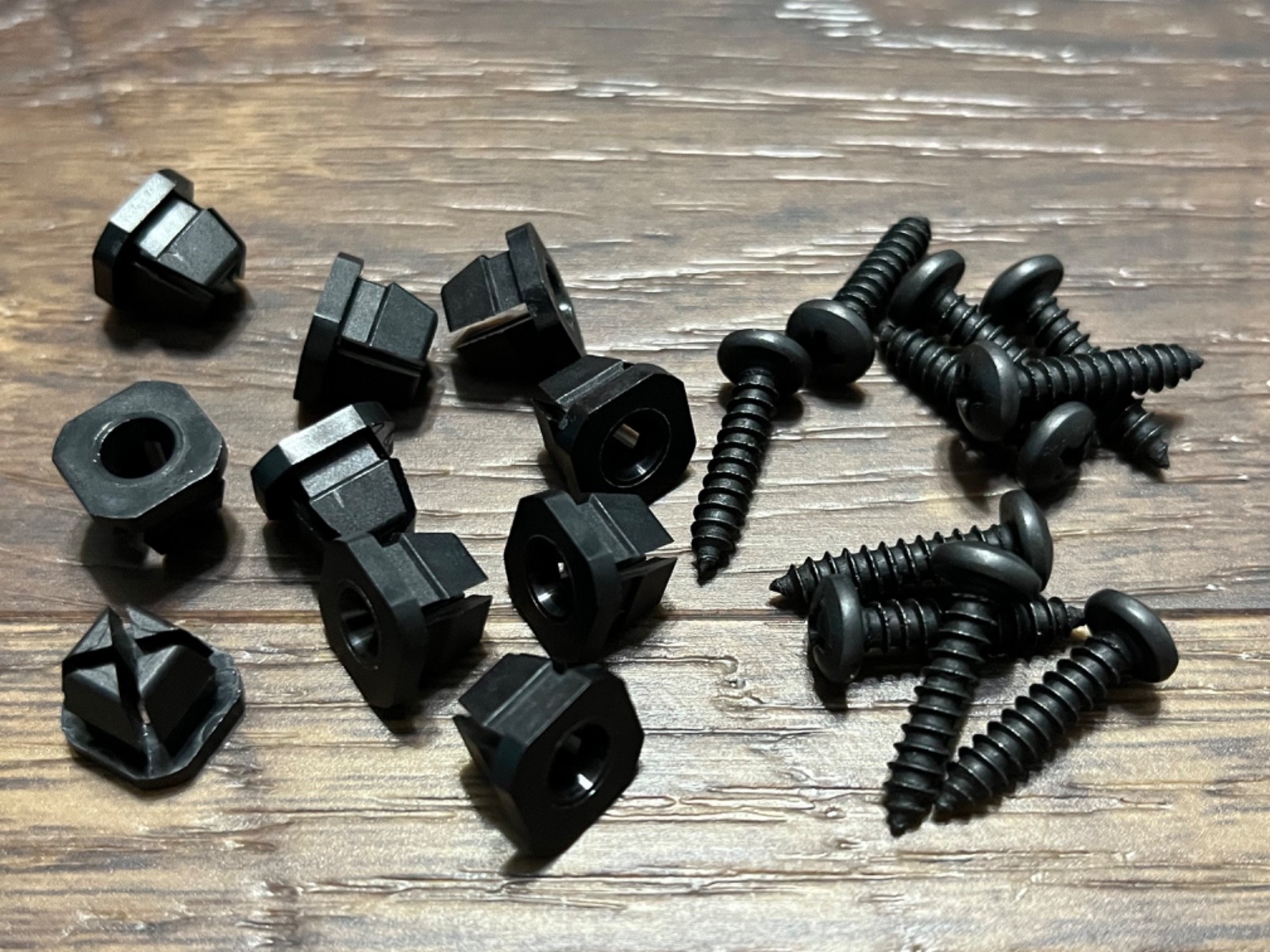grille retainer screws/nuts fits 1969 Chevelle coupe El Camino 20pcs bkn grille retainer screws/nuts fits 1969 Chevelle coupe El Camino 20pcs bkn