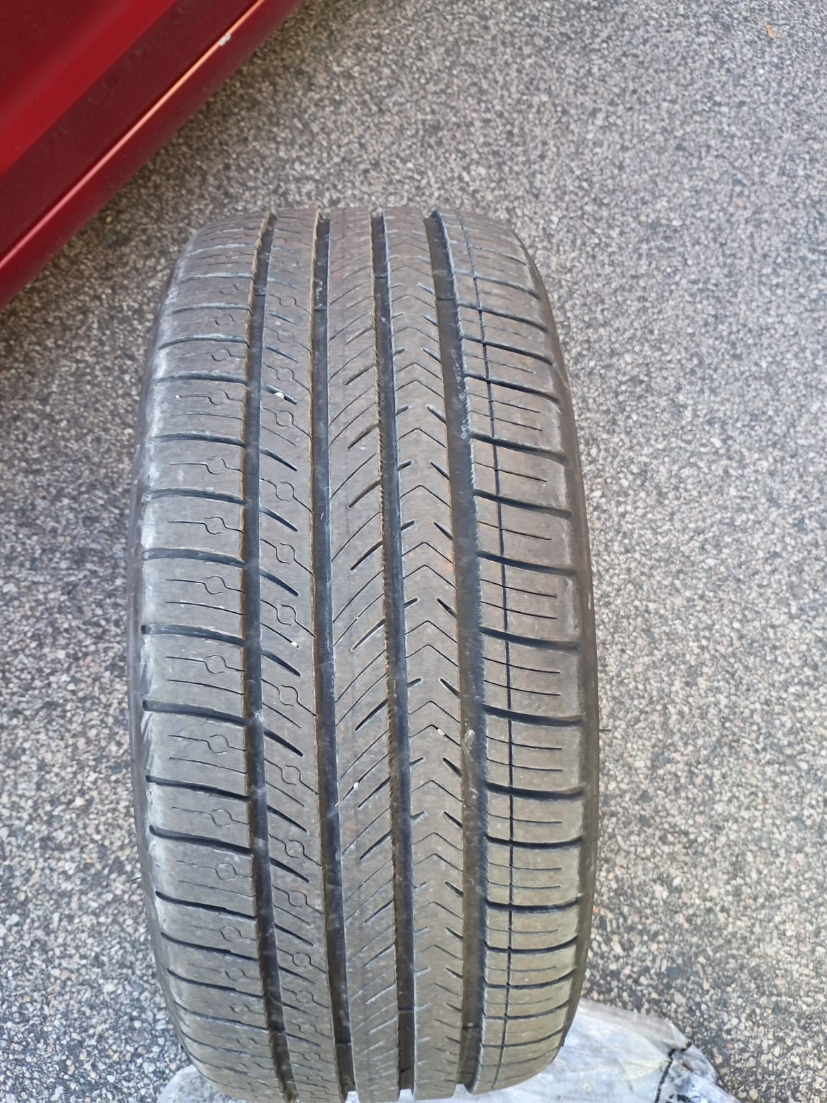 1 Michelin Pilot Sport All Season 4 225/45ZR17 94Y XL Performance Tire 1 Michelin Pilot Sport All Season 4 225/45ZR17 94Y XL Performance Tire