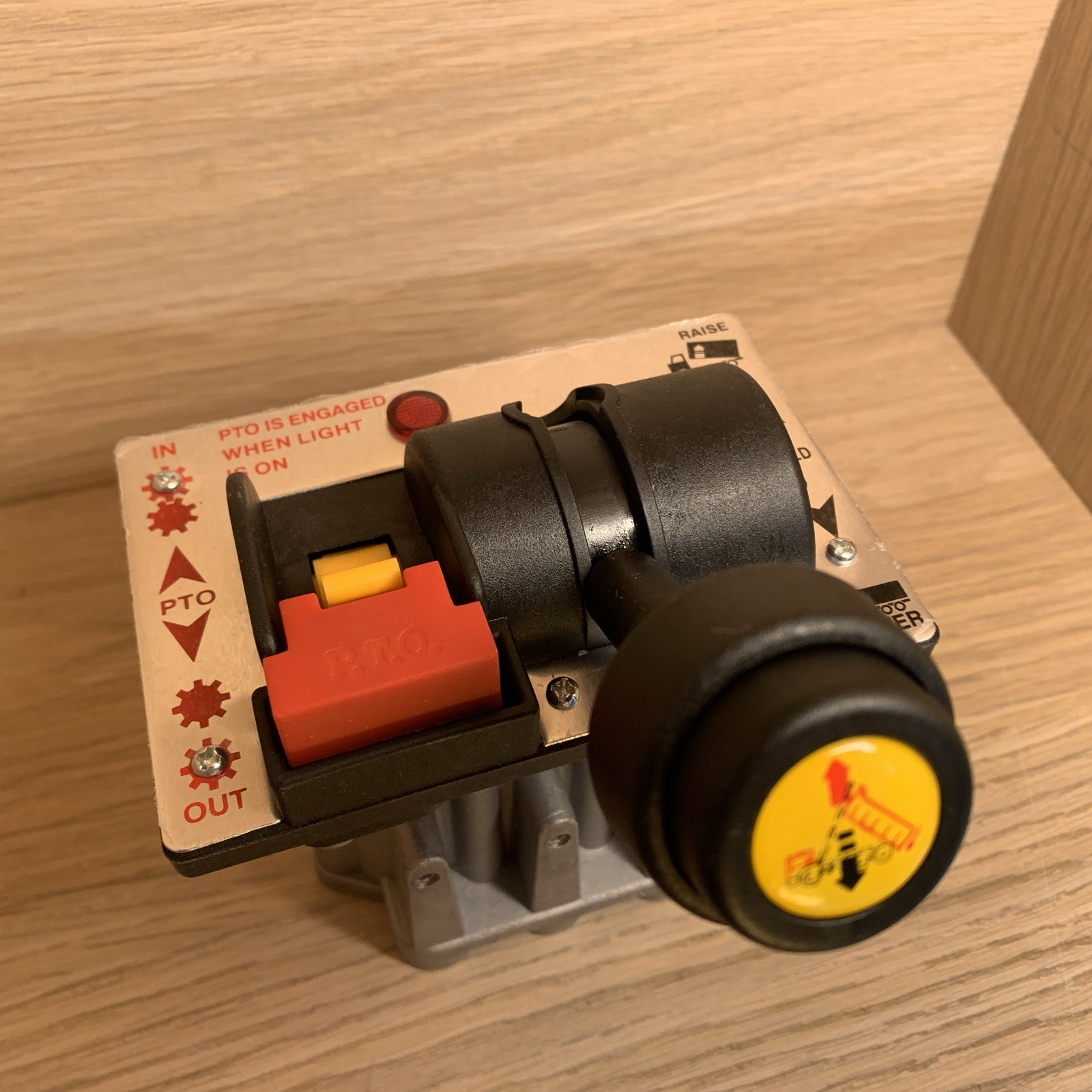 AV295/328388-79X PTO Hoist Air Shift Control Valve for Dump Tipper Truck AV295/328388-79X PTO Hoist Air Shift Control Valve for Dump Tipper Truck