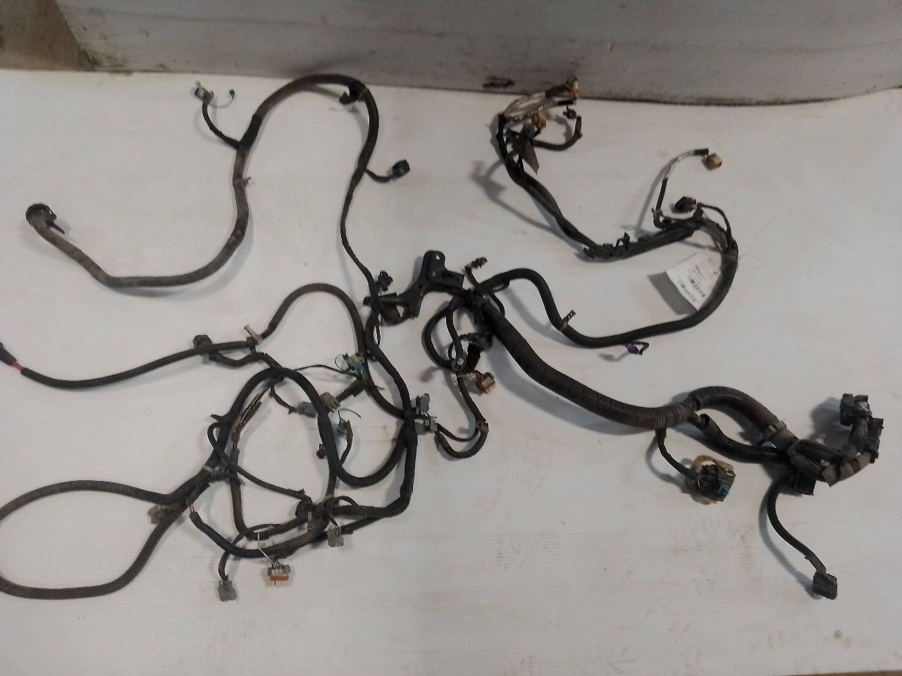 Engine Wire Harness from 2012 GMC Sierra Denali 1500 4x4 AT 11871374