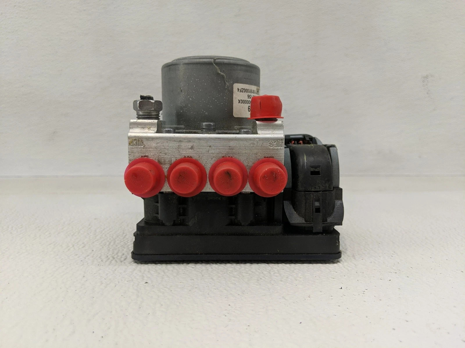 2018-2024 GMC Savana ABS Module Anti Lock Brake Pump Assembly 2018-2024 GMC Savana ABS Module Anti Lock Brake Pump Assembly