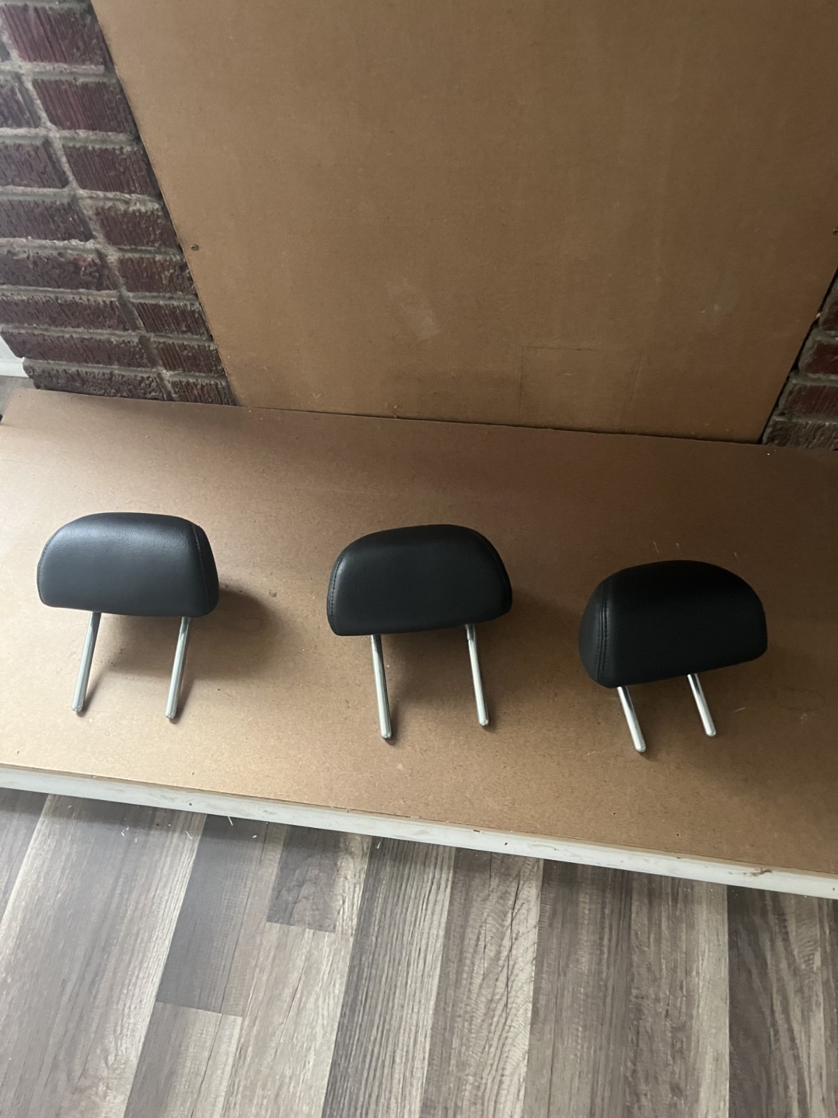 2008-2010 Honda Accord Rear Seat 2nd Row Black Leather Headrest Set of 3 OEM 2008-2010 Honda Accord Rear Seat 2nd Row Black Leather Headrest Set of 3 OEM