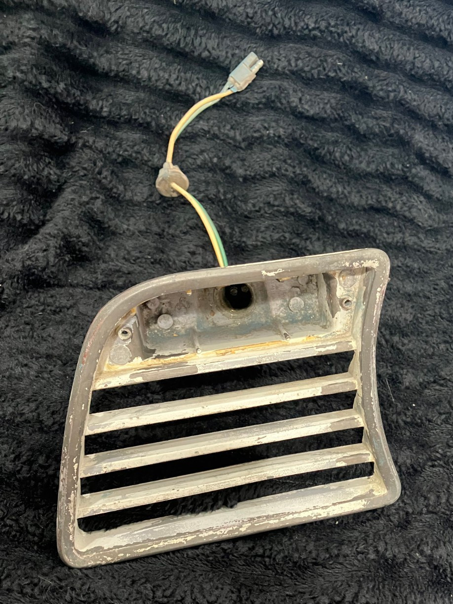 1959-1964 Studebaker Lark & Champ Truck Left Park Light lamp Housing
