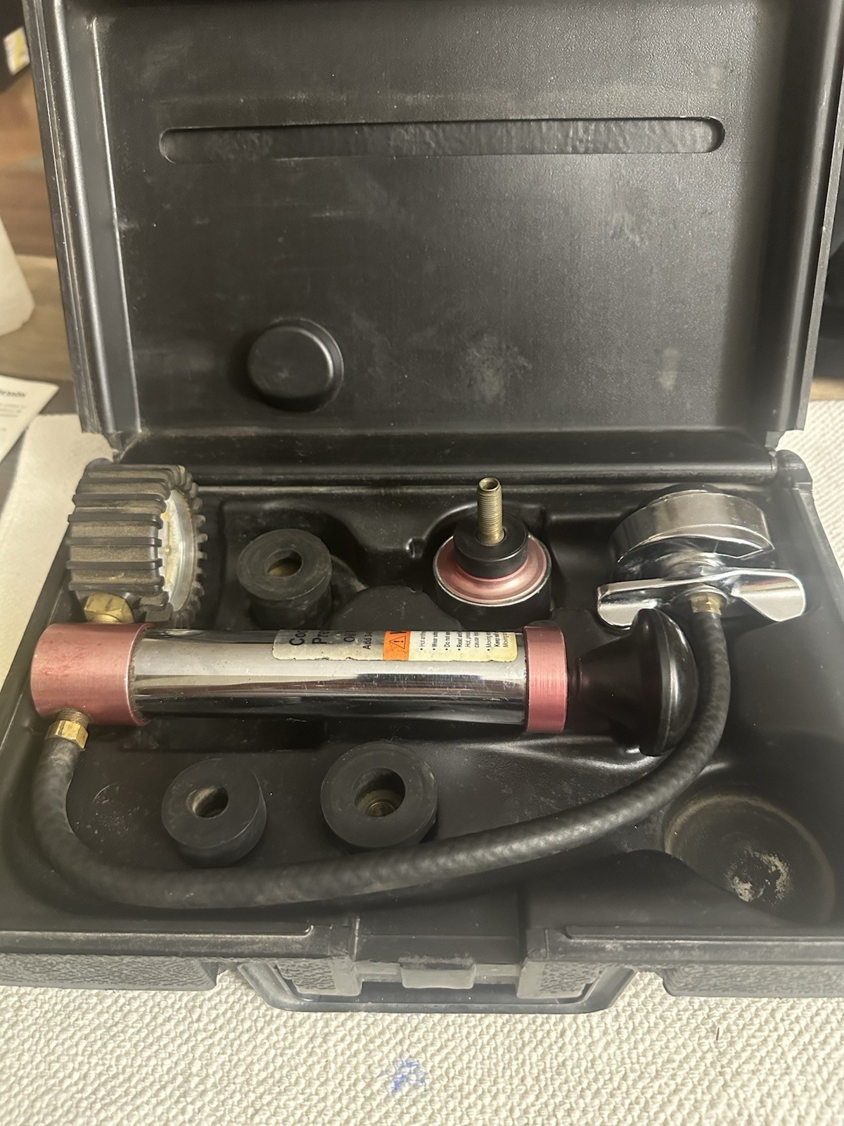 Redline Detection 95-0700 SmartFit Universal Cooling System Pressure Test Kit Redline Detection 95-0700 SmartFit Universal Cooling System Pressure Test Kit