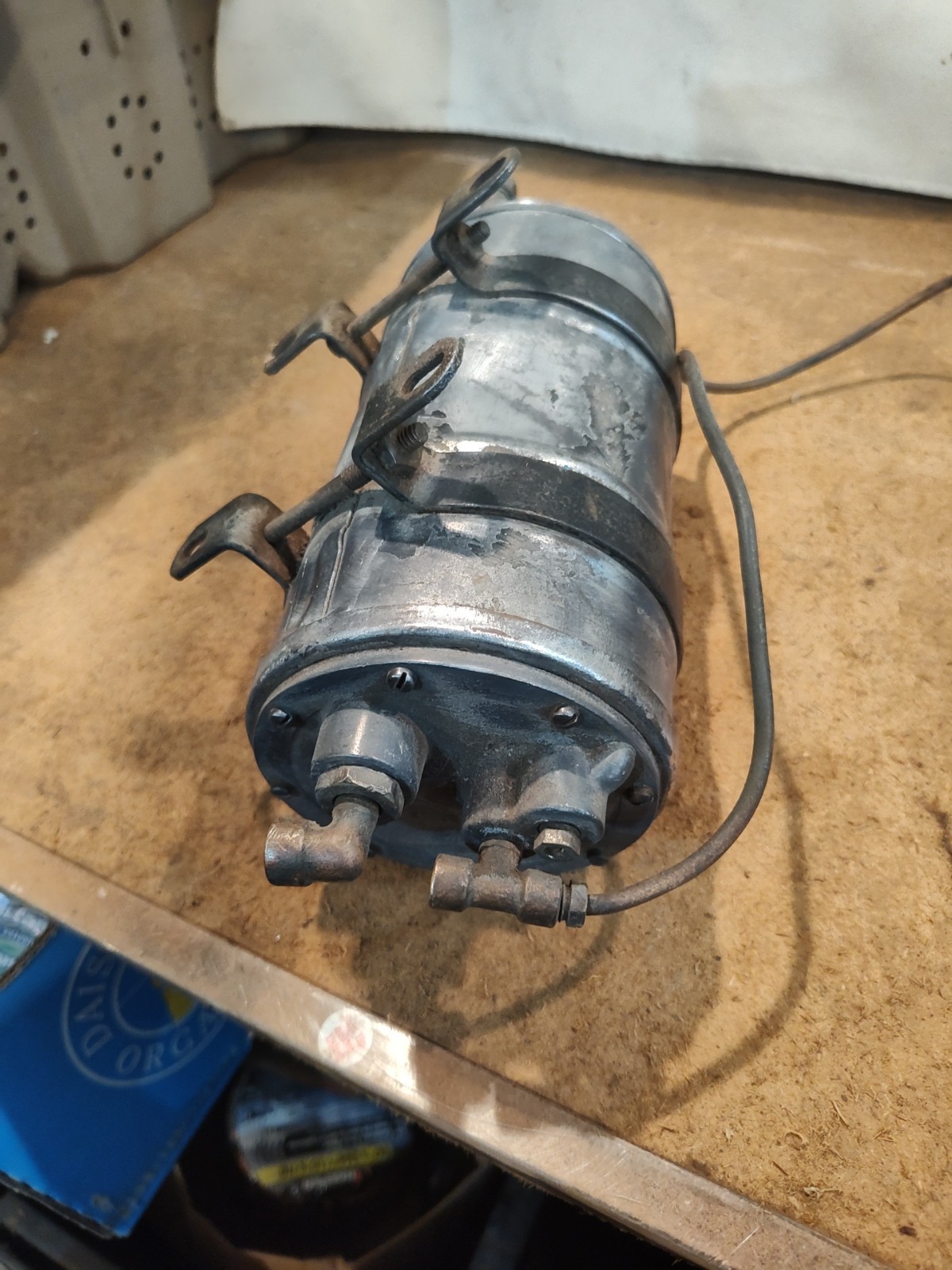VINTAGE STEWART VACUUM GASOLINE SYSTEM HOUSING Pat . Feb 14 1911 2B MODE 215A VINTAGE STEWART VACUUM GASOLINE SYSTEM HOUSING Pat . Feb 14 1911 2B MODE 215A