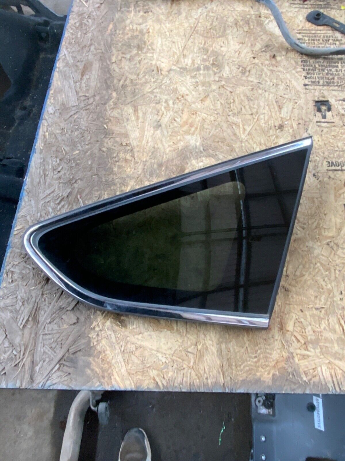 Used Right Quarter Glass fits: 2018 Hyundai Santa fe privacy tint SWB Sport Righ