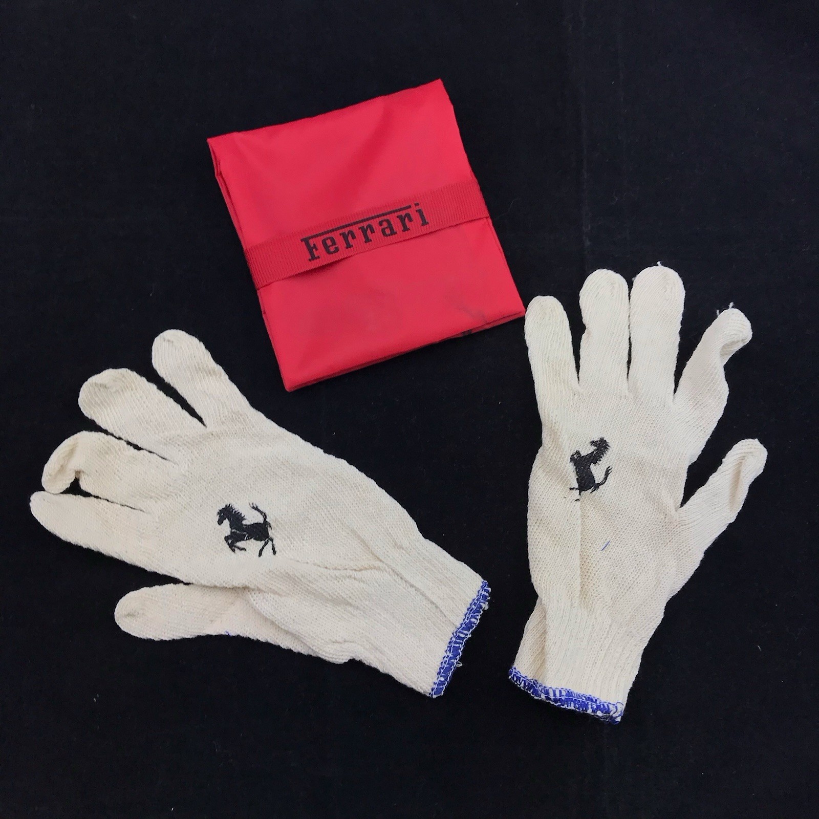 FERRARI GLOVES FOR TOOL KIT OEM CALIFORNIA 599 F430 612 550 575 458 65253300
