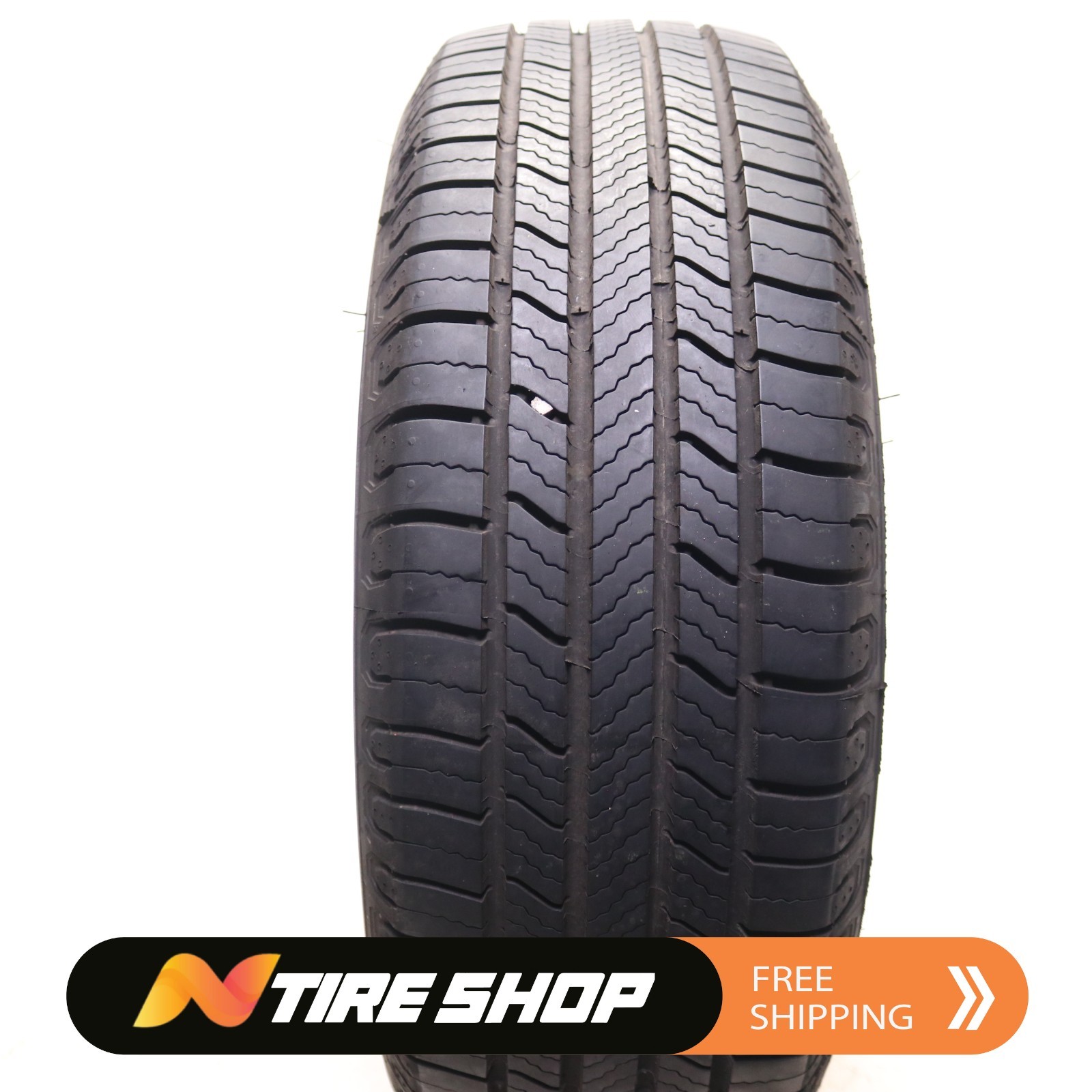 Set of 2 Used 205/65R16 Michelin Defender 2 - 95H - 9.5-10/32 Set of 2 Used 205/65R16 Michelin Defender 2 - 95H - 9.5-10/32
