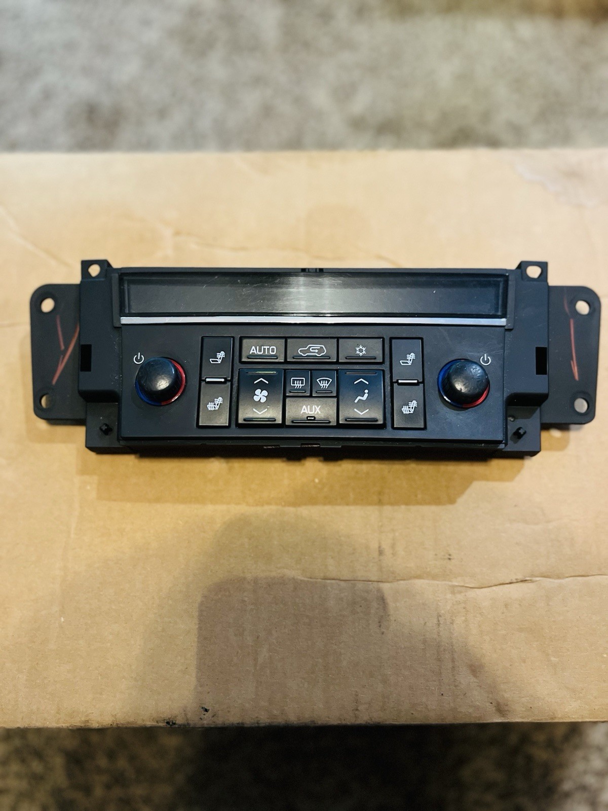 2007-2014 Cadillac Escalade Climate Control Module 2007-2014 Cadillac Escalade Climate Control Module