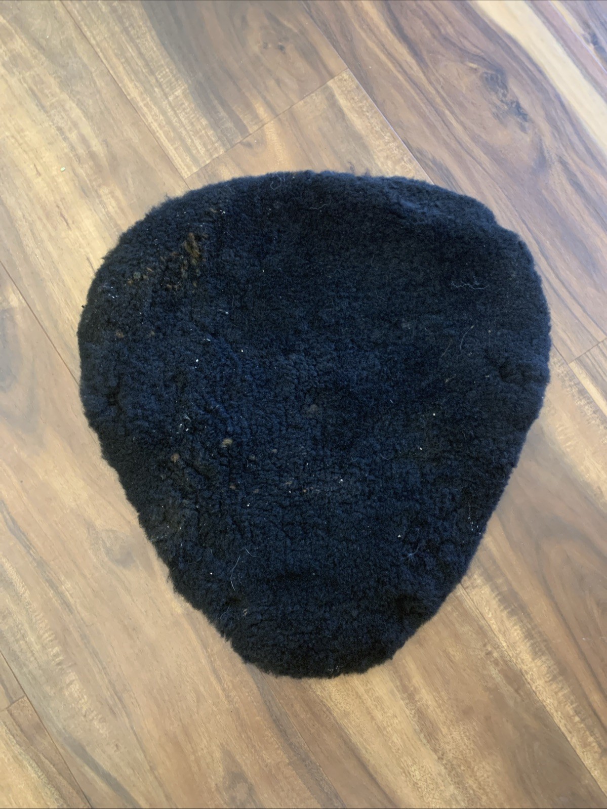Alaska Leather Black Sheepskin ButtPad Medium Alaska Leather Black Sheepskin ButtPad Medium