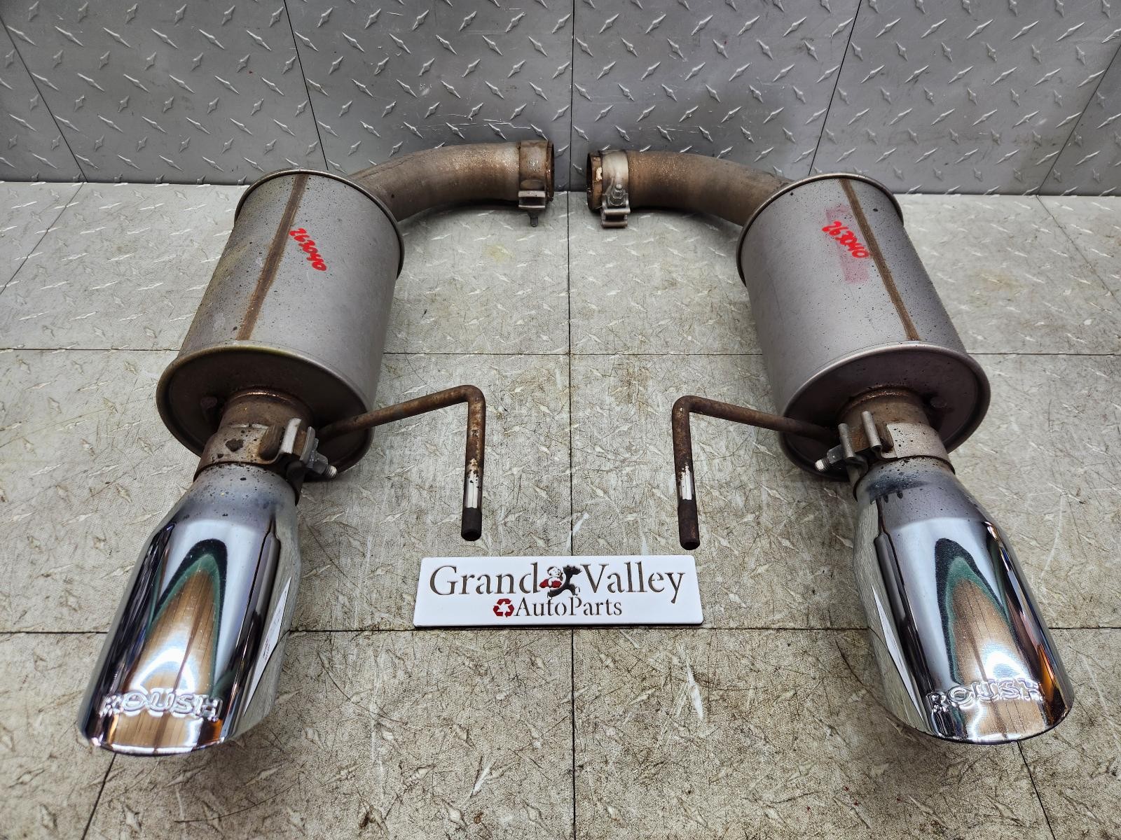 2015-2017 Ford Mustang GT Roush Axle Back Exhaust Muffler USED Coyote V8