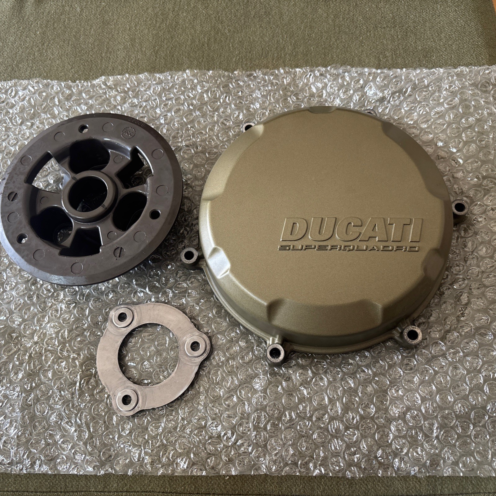 Ducati 1199 Panigale OEM Magnesium Clutch Cover & Pressure Plate ZERO MILES 