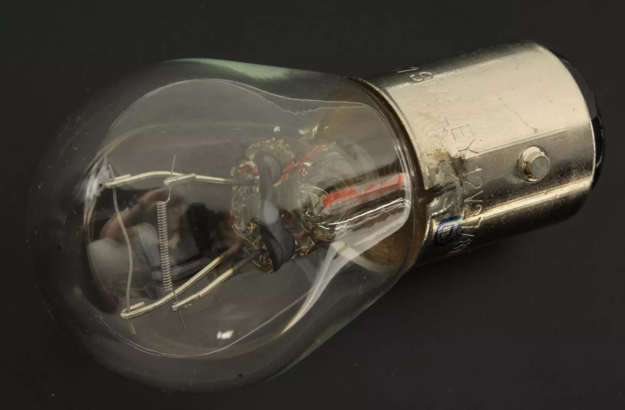 KAWASAKI NOS OEM BULB 12V 27/8W 92069-059